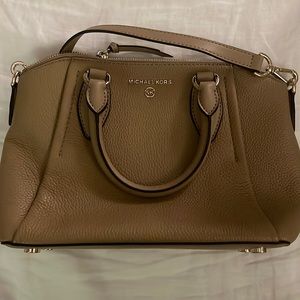 NWT Michael Kors Crossbody